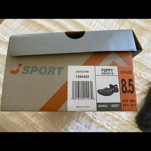 J Sport Women’s Sandals, size 8.5, grey, BNWT